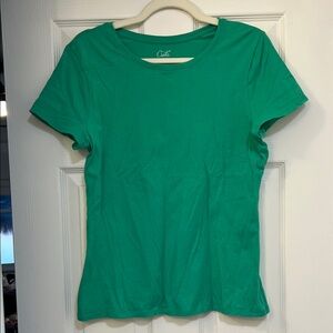 Cielo Short Sleeve Tee in Bright Emerald Green